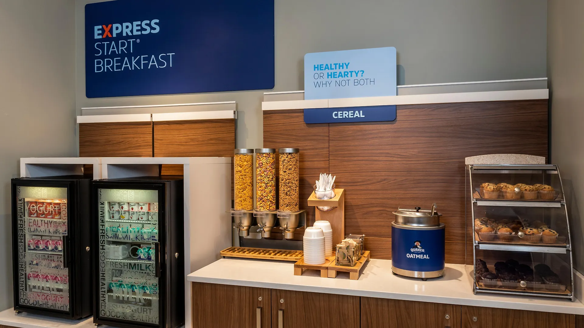 Holiday Inn Express Toronto Downtown By Ihg 3*,
