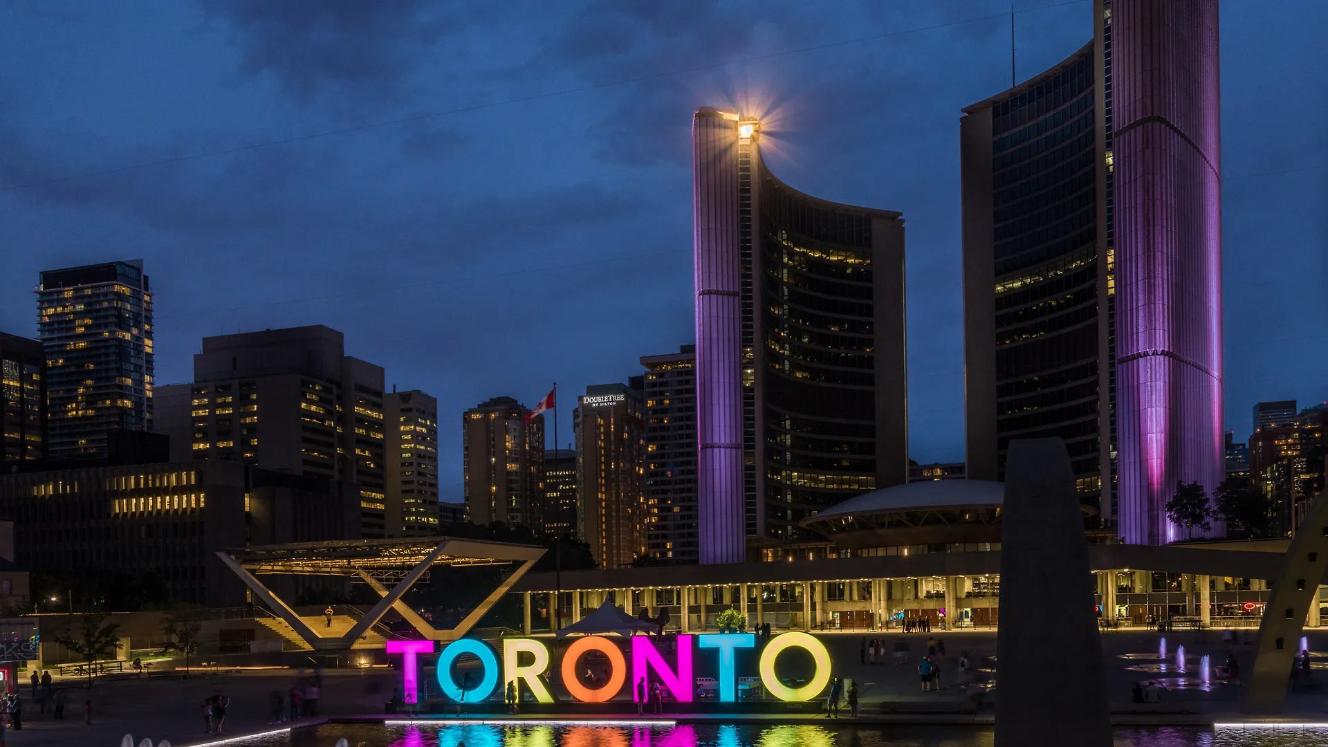 Holiday Inn Express Toronto Downtown By Ihg Canada