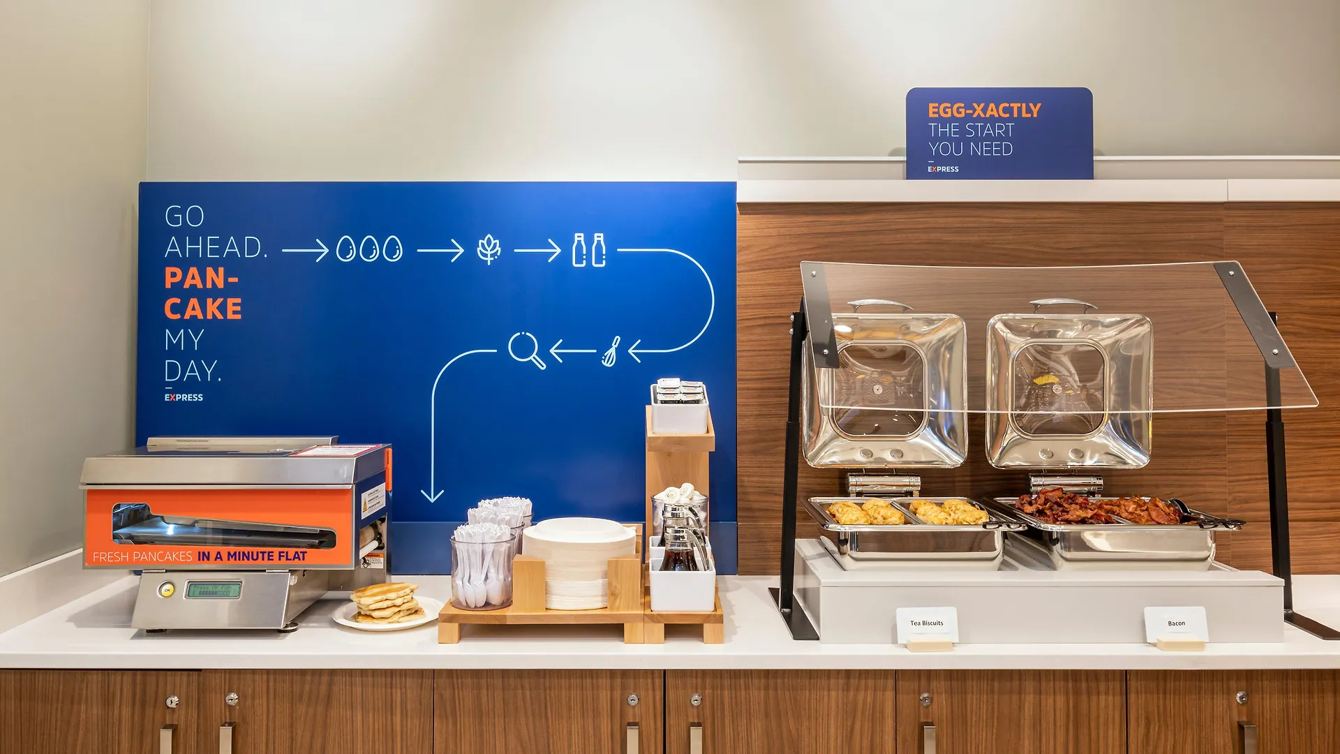 *** Hotel Holiday Inn Express Toronto Downtown By Ihg Canada