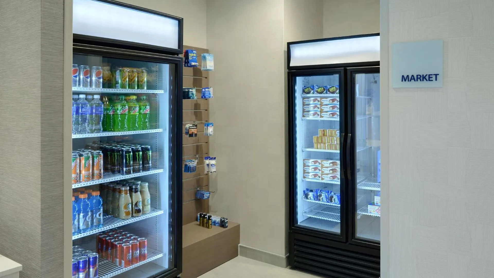 Holiday Inn Express Toronto Downtown By Ihg 3*,  Canada