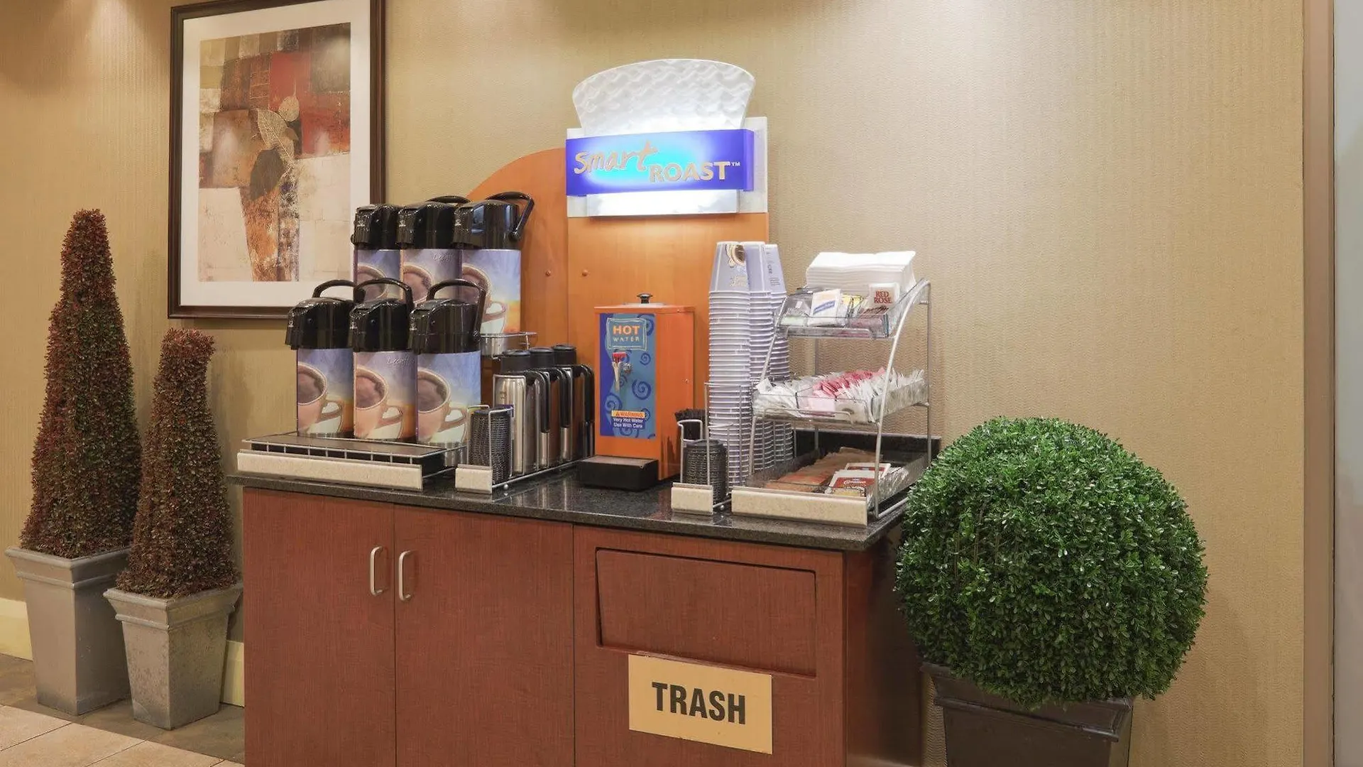 Holiday Inn Express Toronto Downtown By Ihg Hotel