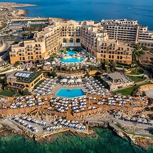 Corinthia St George's Bay 5*, San Julián Malta