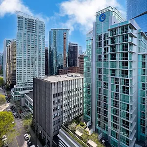 Coast Coal Harbour By Apa Hotel Vancouver