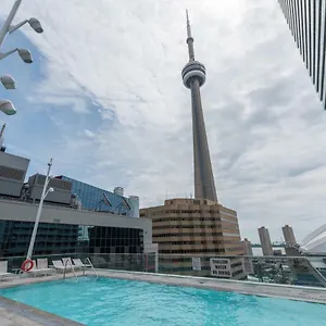 Luxury On Cn Tower Appartement