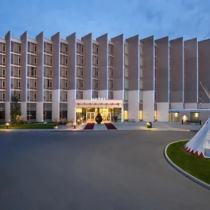 **** Курортный комплекс Grey Eagle Канада